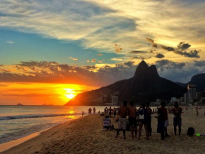 Studio em Ipanema à 200m da praia, bares, restaurantes e Metro